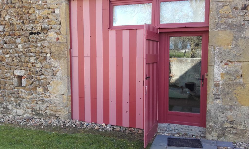 Chambres D'Hotes La Vie En Roses Iguerande Kültér fotó