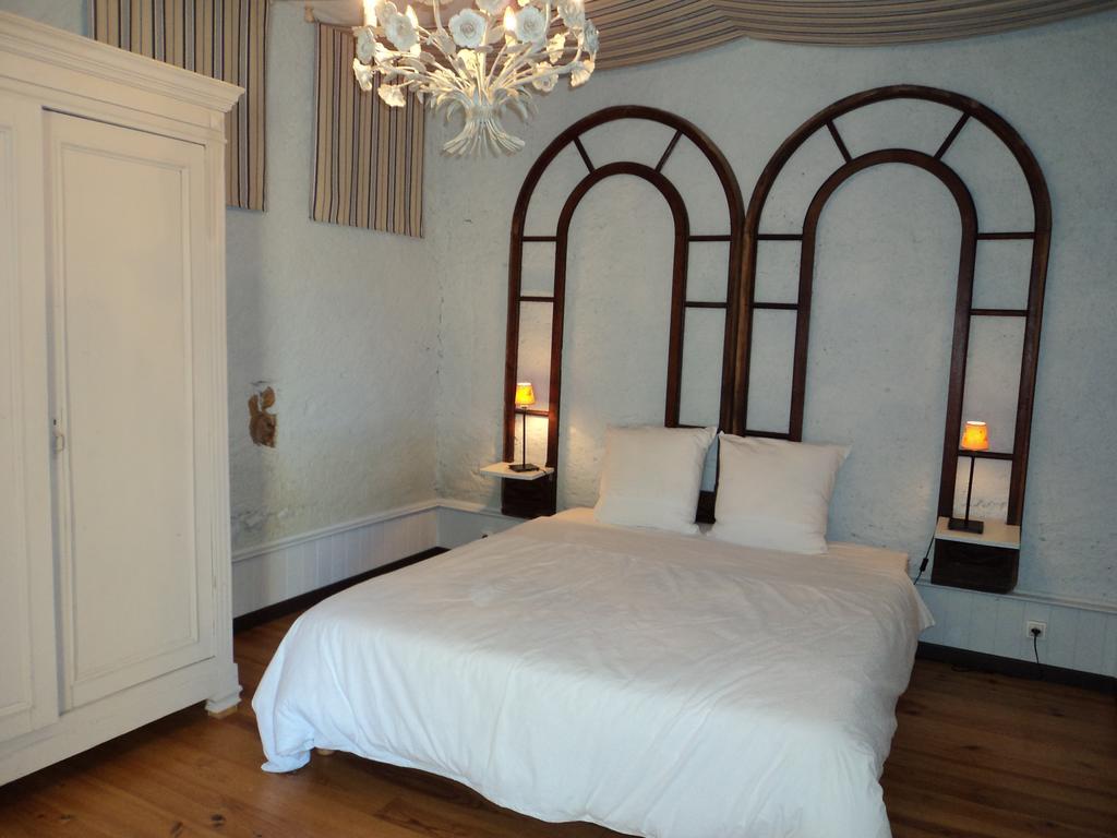Chambres D'Hotes La Vie En Roses Iguerande Kültér fotó